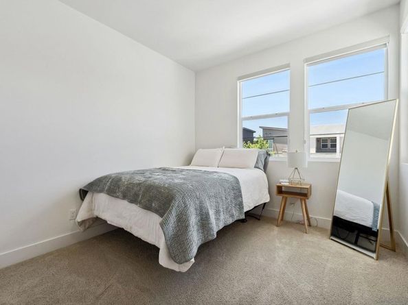 8246 Rose Quartz Cir, San Diego CA 92126