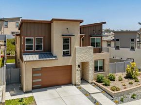 8246 Rose Quartz Cir, San Diego CA 92126