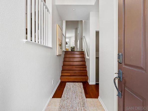 4880 Paramount Dr, San Diego CA 92123