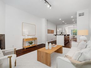 4880 Paramount Dr, San Diego CA 92123
