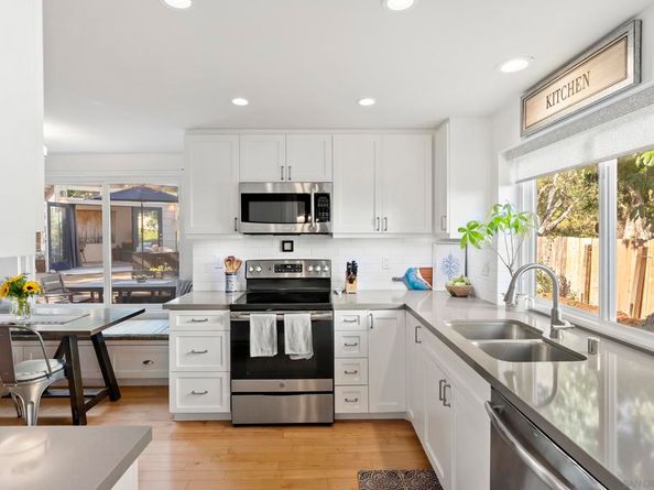 1655 Splitrail Dr., Encinitas CA 92024