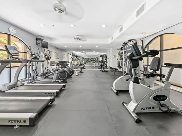 301 W G St 112, San Diego CA 92101