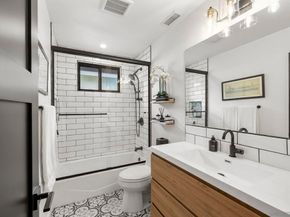 2146 Foster St, Oceanside CA 92054