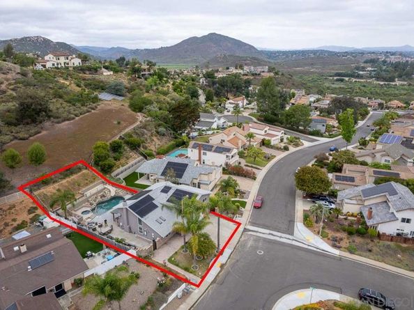 17924 Cabela Dr, San Diego CA 92127