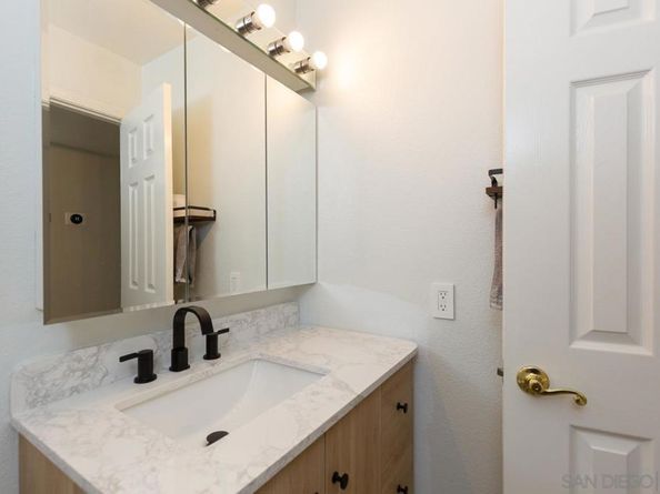 17924 Cabela Dr, San Diego CA 92127