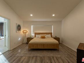 18404 Arminta Street, Reseda CA 91335