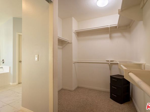 18404 Arminta Street, Reseda CA 91335