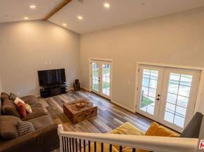 18404 Arminta Street, Reseda CA 91335