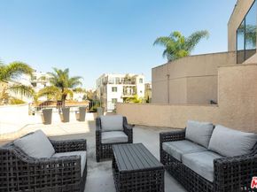 1633 S Bentley Avenue 204, Los Angeles CA 90025