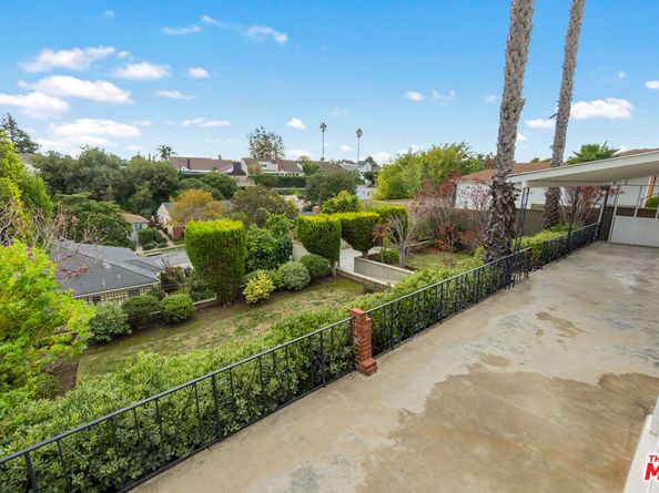 4152 Mount Vernon Drive, View Park CA 90008