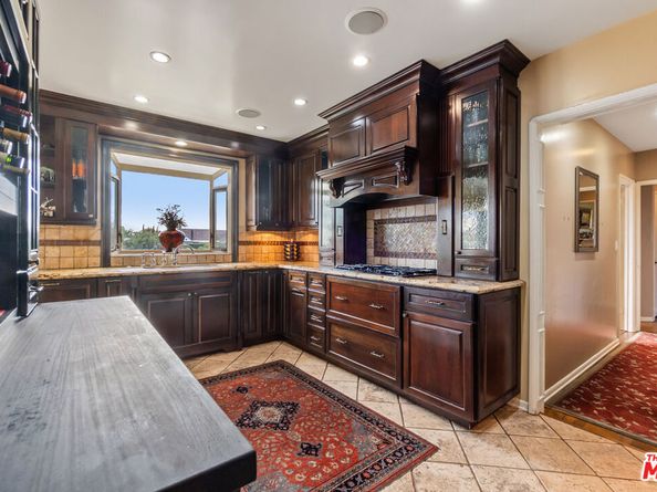 4152 Mount Vernon Drive, View Park CA 90008