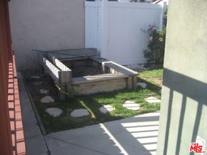 543 W 101st Street, Los Angeles CA 90044