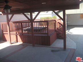 543 W 101st Street, Los Angeles CA 90044