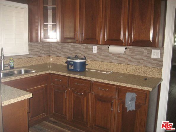 543 W 101st Street, Los Angeles CA 90044