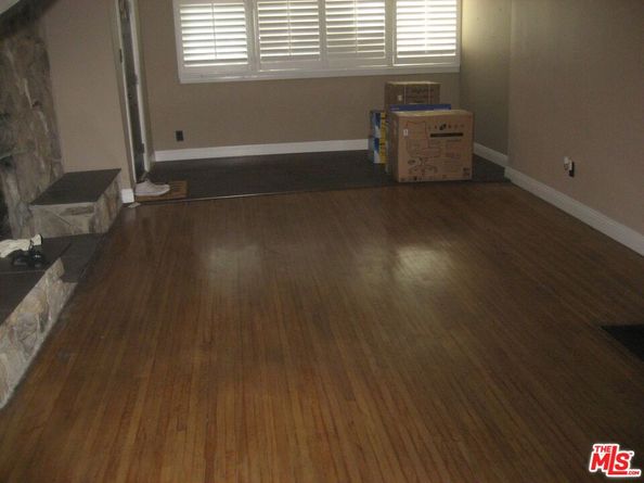 543 W 101st Street, Los Angeles CA 90044