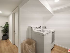 2716 6th Street, Santa Monica CA 90405