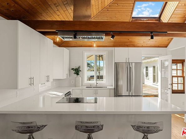 2716 6th Street, Santa Monica CA 90405