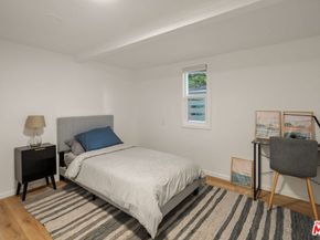 2716 6th Street, Santa Monica CA 90405