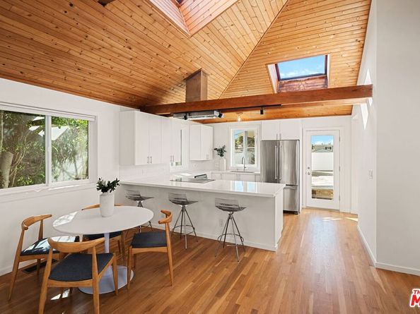 2716 6th Street, Santa Monica CA 90405