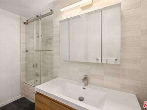 2716 6th Street, Santa Monica CA 90405