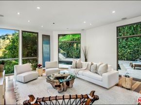 3685 Mandeville Canyon Road, Los Angeles CA 90049