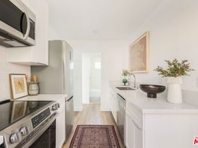 305 W Avenue 38, Los Angeles CA 90065