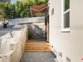 305 W Avenue 38, Los Angeles CA 90065