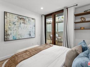 817 5th Street B, Santa Monica CA 90403