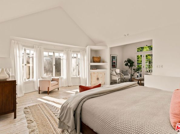 46 Wavecrest Avenue, Venice CA 90291