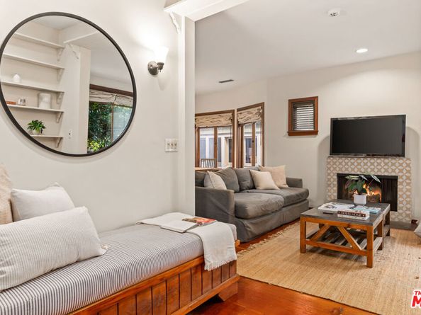 46 Wavecrest Avenue, Venice CA 90291