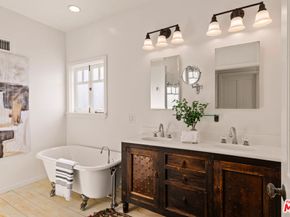 46 Wavecrest Avenue, Venice CA 90291