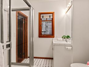 46 Wavecrest Avenue, Venice CA 90291