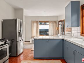 46 Wavecrest Avenue, Venice CA 90291