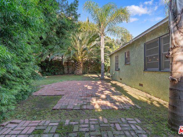 3031 S Bentley Avenue, Los Angeles CA 90034