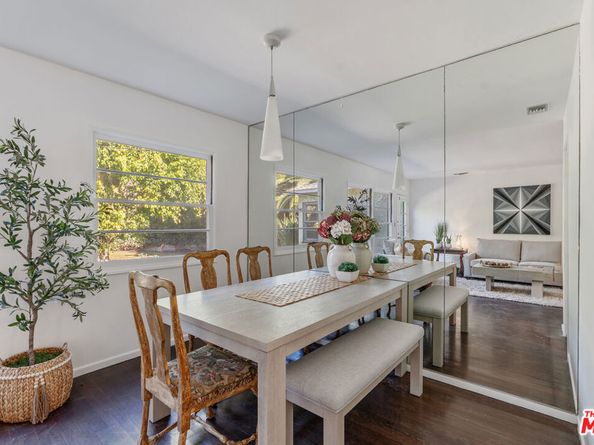 3031 S Bentley Avenue, Los Angeles CA 90034