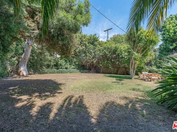 3031 S Bentley Avenue, Los Angeles CA 90034