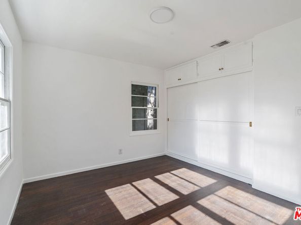 3031 S Bentley Avenue, Los Angeles CA 90034