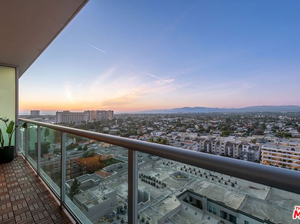 13700 Marina Pointe Drive 1520, Marina Del Rey CA 90292