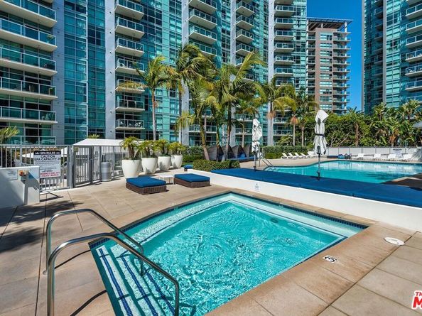 13700 Marina Pointe Drive 1520, Marina Del Rey CA 90292