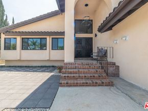 20456 W Strathern Street, Winnetka CA 91306