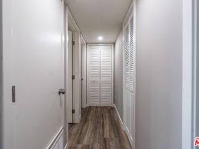 20456 W Strathern Street, Winnetka CA 91306