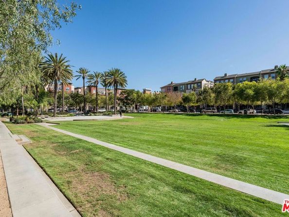 13031 Villosa Place 102, Playa Vista CA 90094