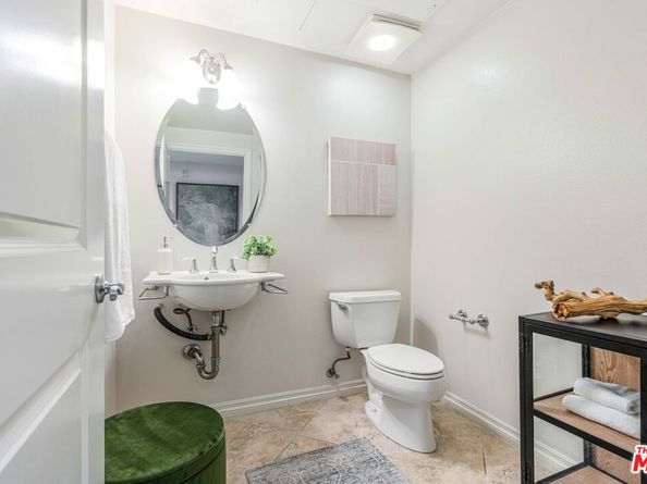 13031 Villosa Place 102, Playa Vista CA 90094