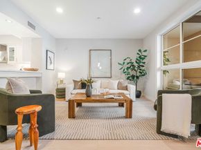 13031 Villosa Place 102, Playa Vista CA 90094