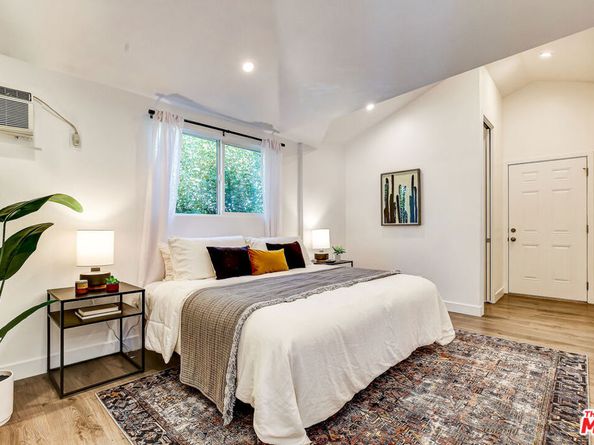 408 N La Fayette Park Place, Los Angeles CA 90026