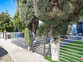 408 N La Fayette Park Place, Los Angeles CA 90026