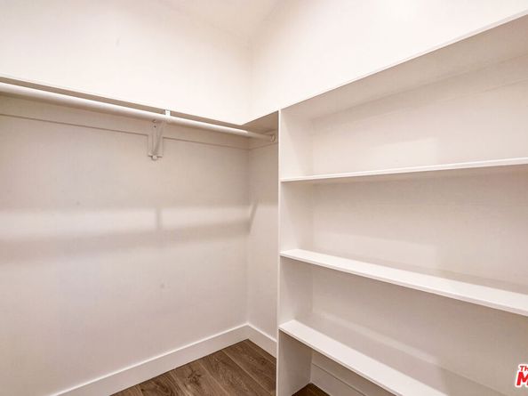 408 N La Fayette Park Place, Los Angeles CA 90026