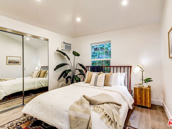 408 N La Fayette Park Place, Los Angeles CA 90026