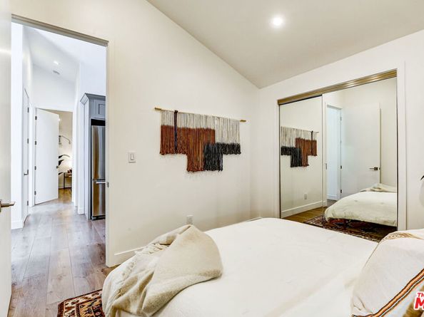 408 N La Fayette Park Place, Los Angeles CA 90026