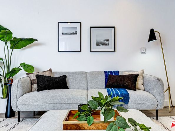 408 N La Fayette Park Place, Los Angeles CA 90026